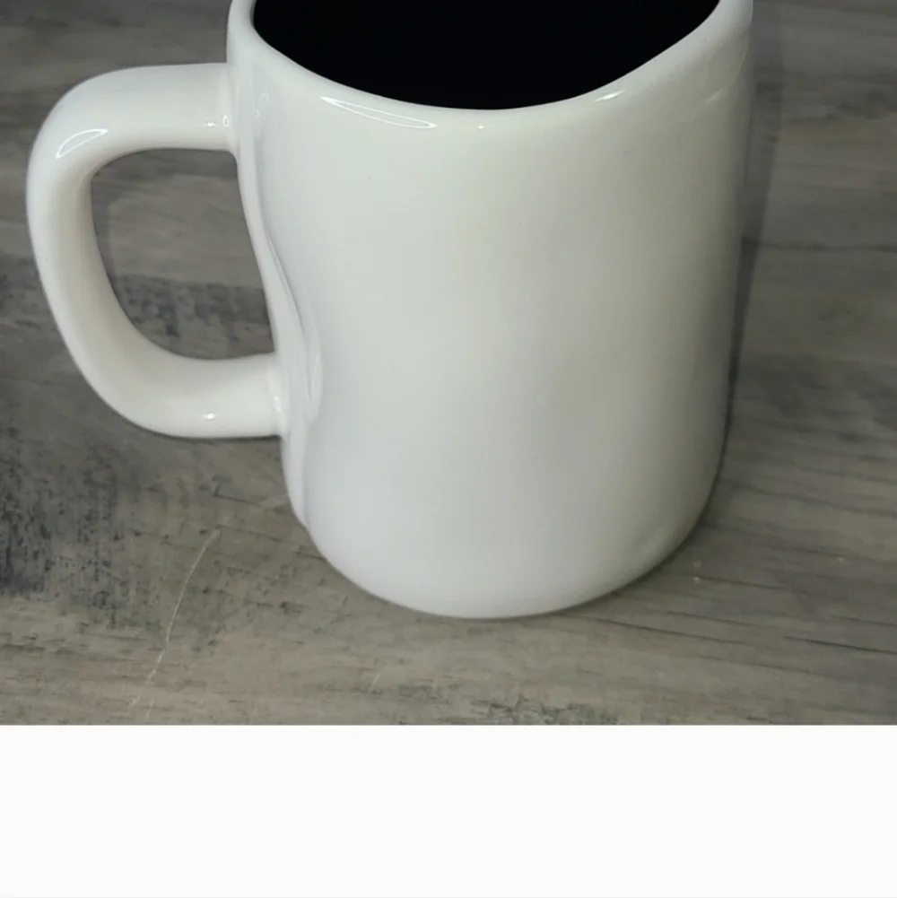 NEW Rae Dunn Artissn Collection Mug - 